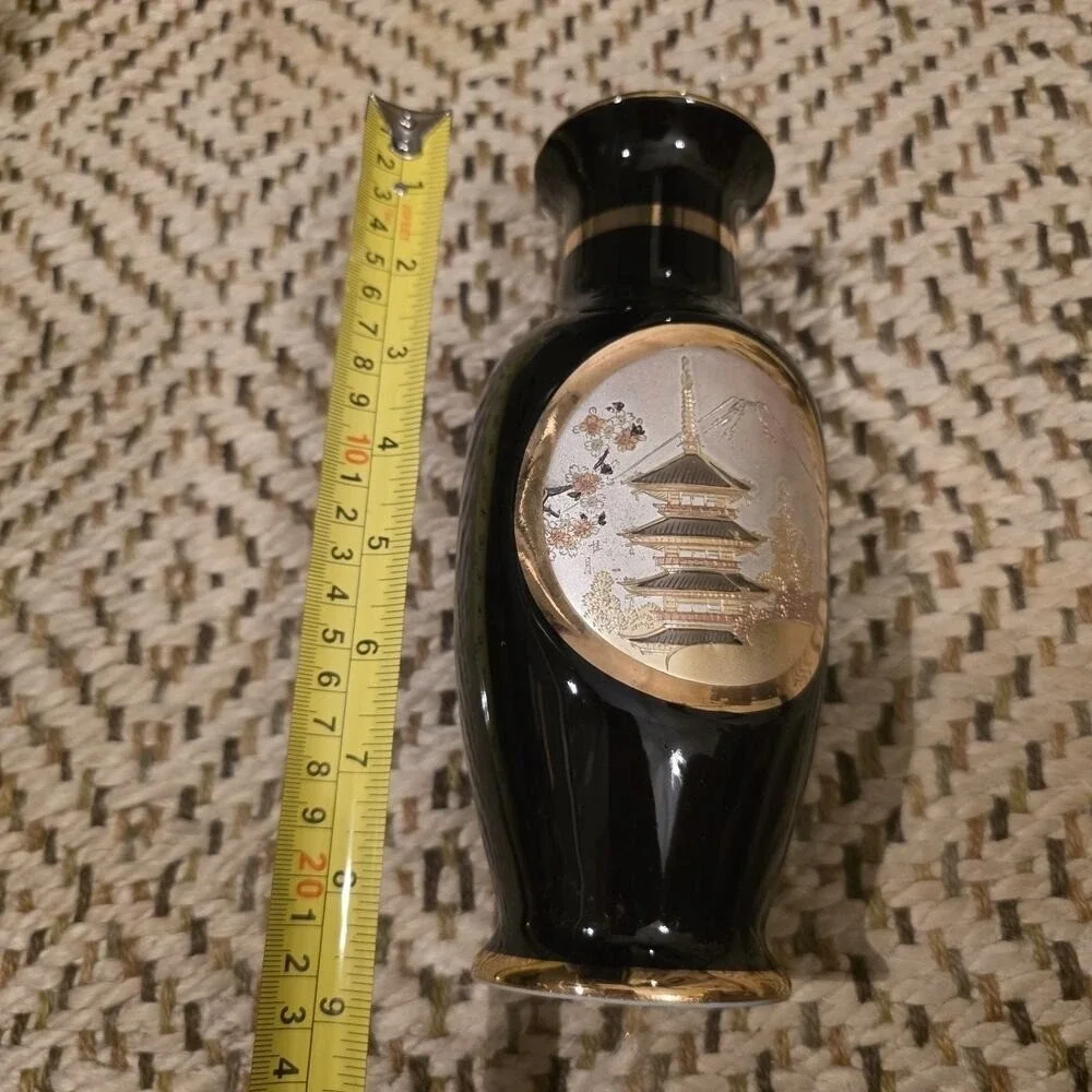 Art of Chokin 24K Gold Edged‎ Japanese Black Vase Pagoda Mount Fuji C1